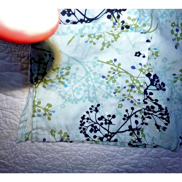 SB Scrub Top V Neck Cotton Elastic Back 3 Pocket Blue Floral Women's S Nursing - Picture 5 of 7